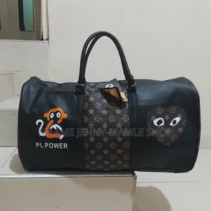 Large Capacity Unisex Travel Duffle Bag
