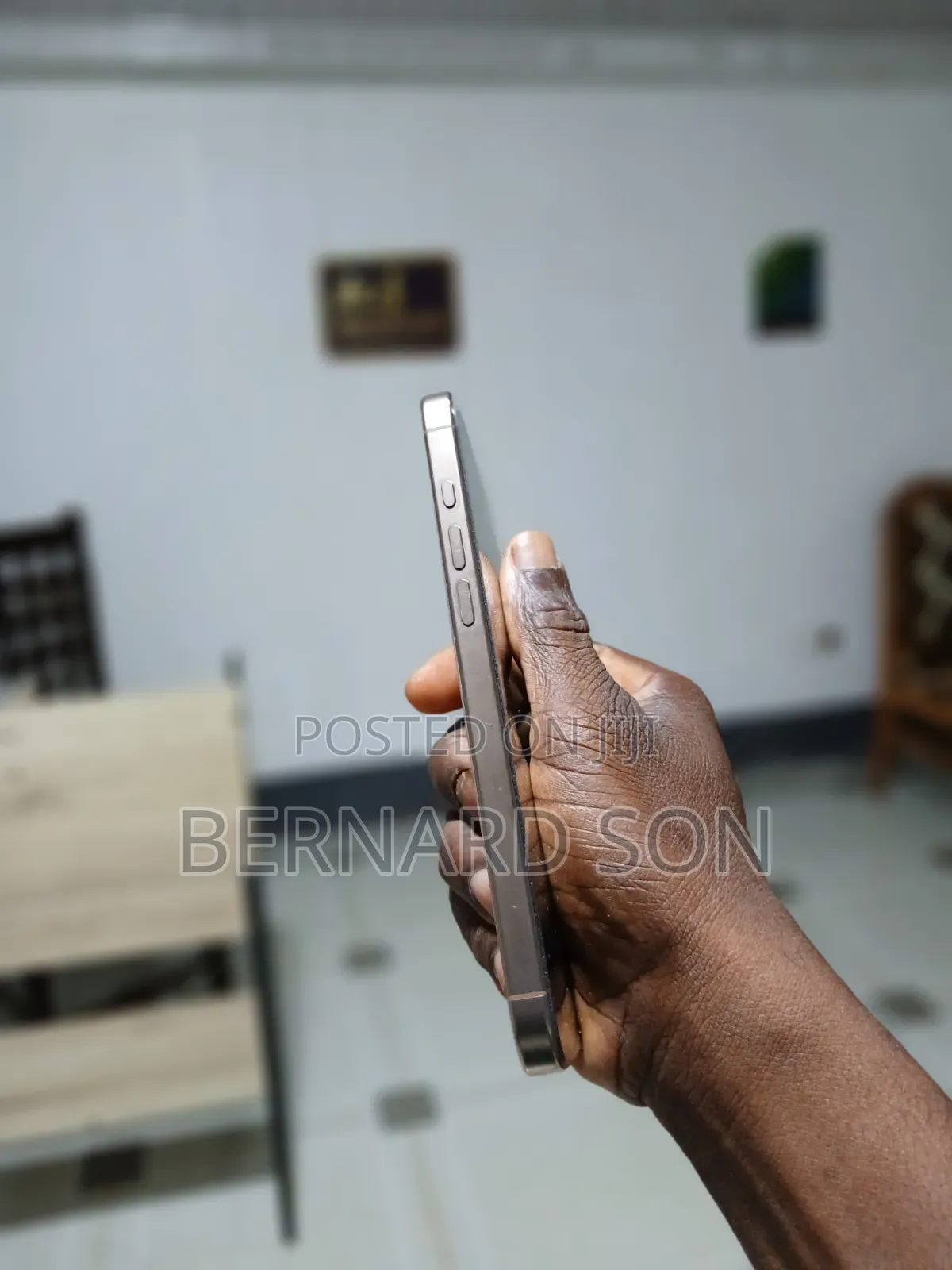 Apple iPhone 16 Pro Max 256 GB Gold