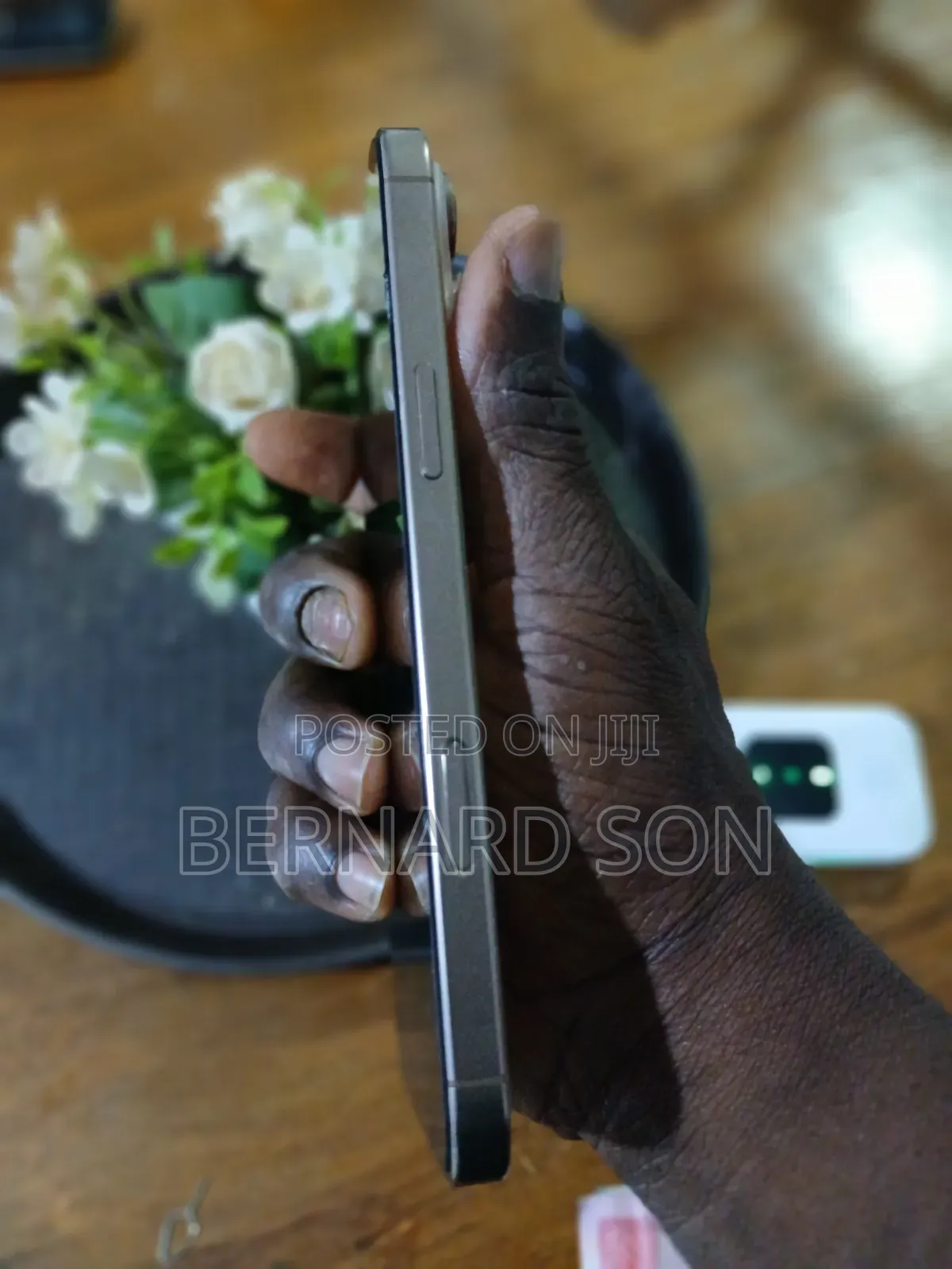 Apple iPhone 16 Pro Max 256 GB Gold