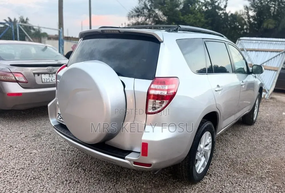 Toyota RAV4 2008 Silver