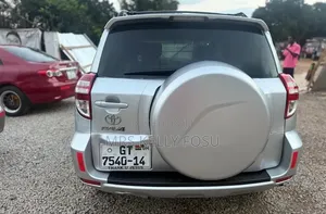 Toyota RAV4 2008 Silver
