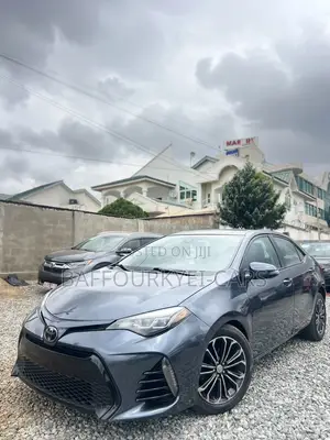 Toyota Corolla XSE 4dr Sedan (1.8L 4cyl CVT) 2017 Gray