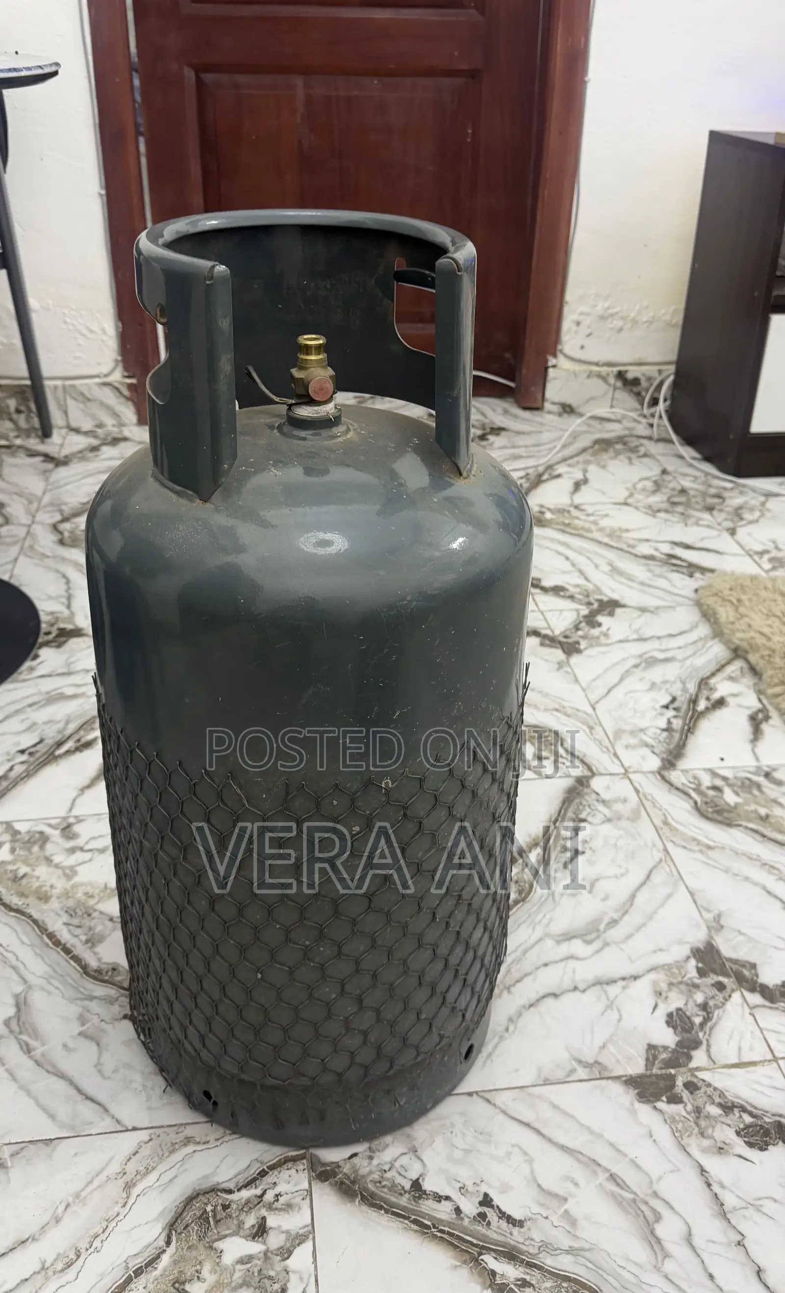 Electric Burner and Gas Cylinder