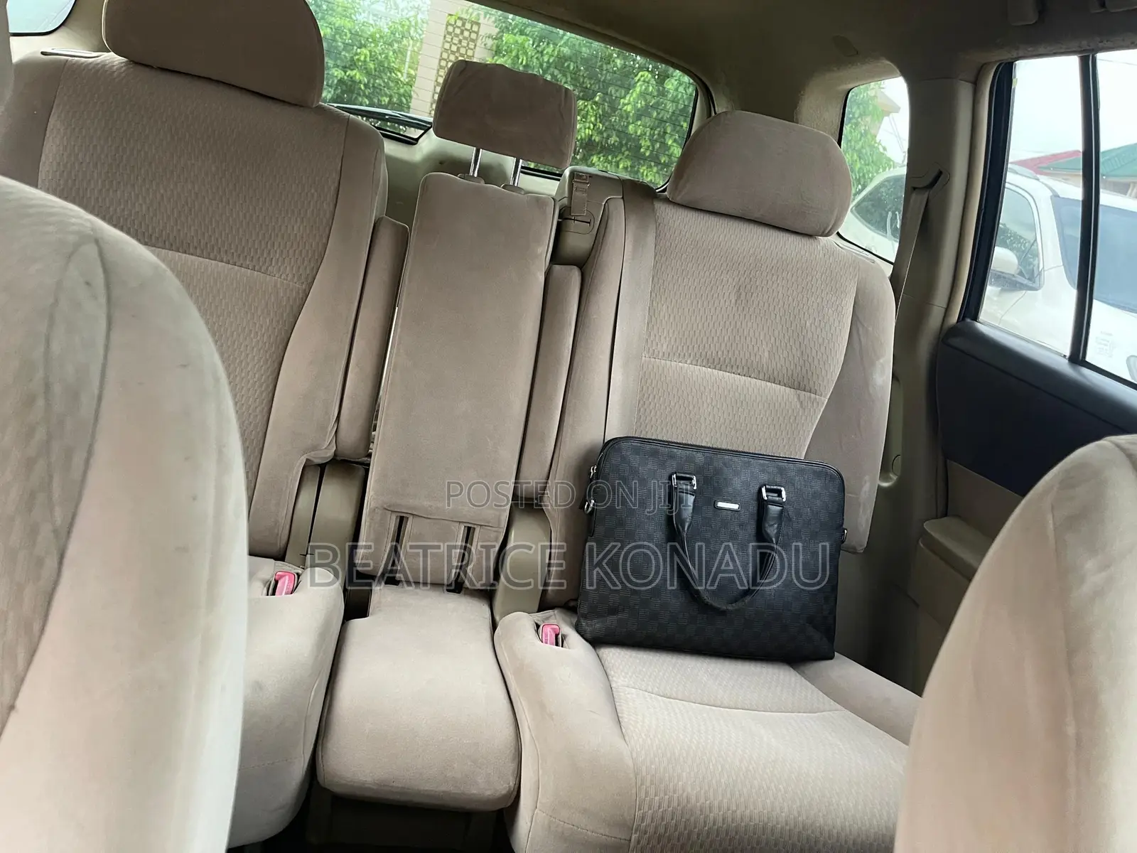 Toyota Highlander Base 2010 Black