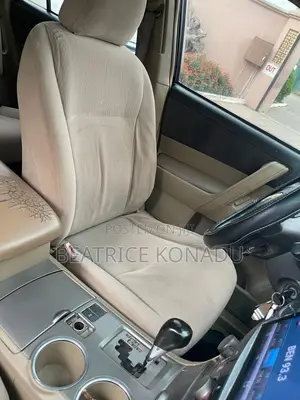 Toyota Highlander Base 2010 Black