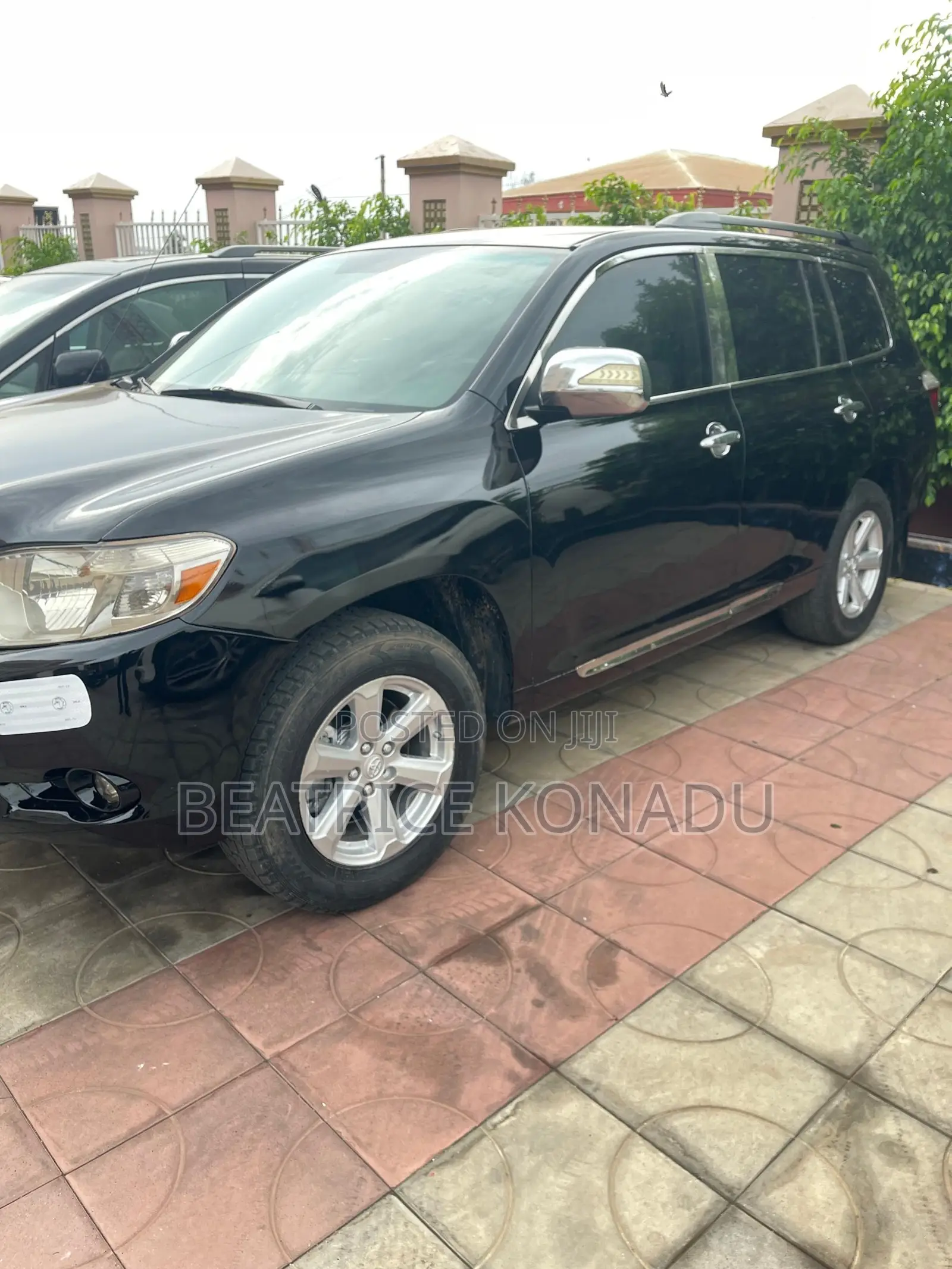 Toyota Highlander Base 2010 Black