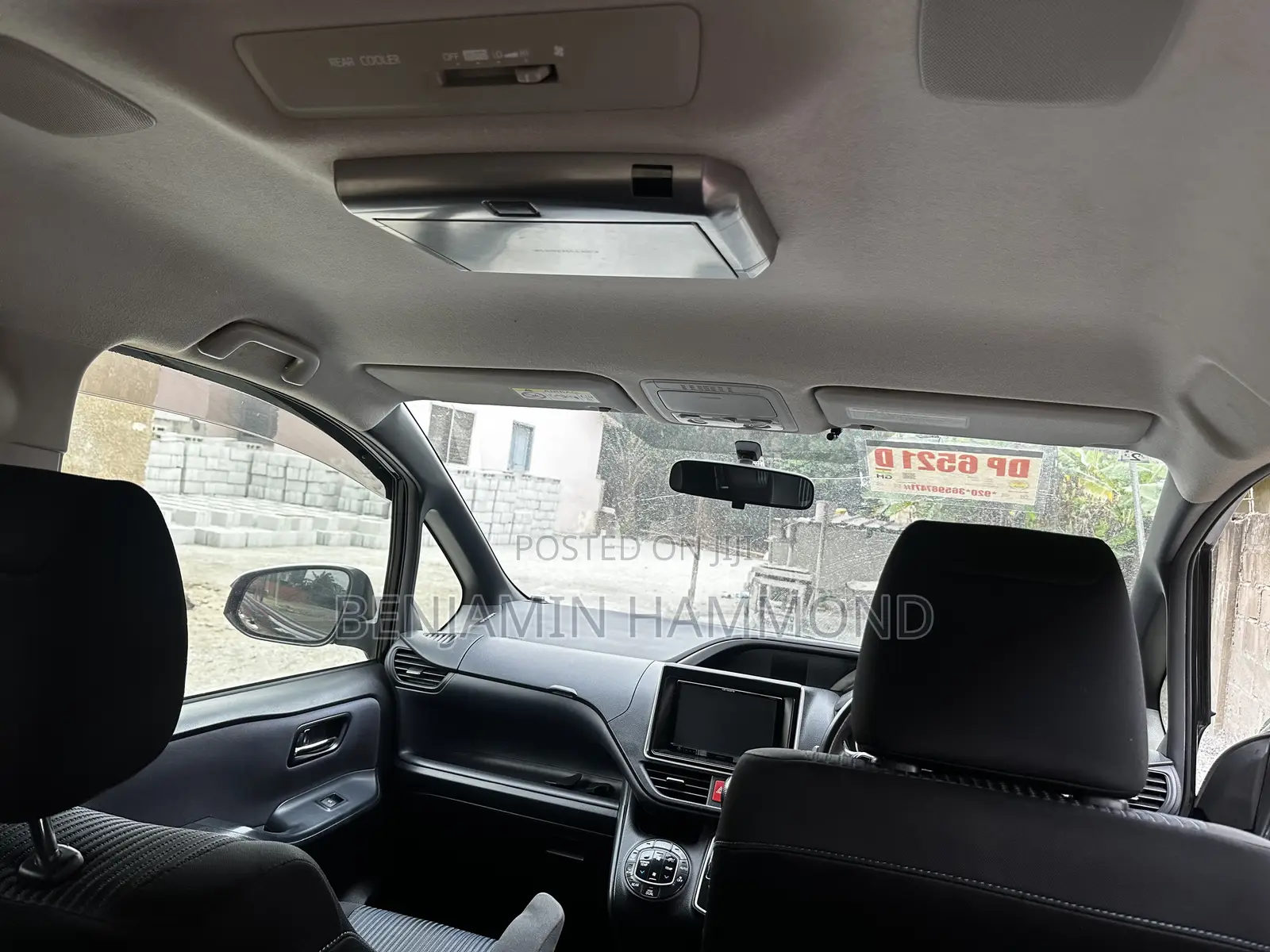 Toyota Voxy 2014 Black