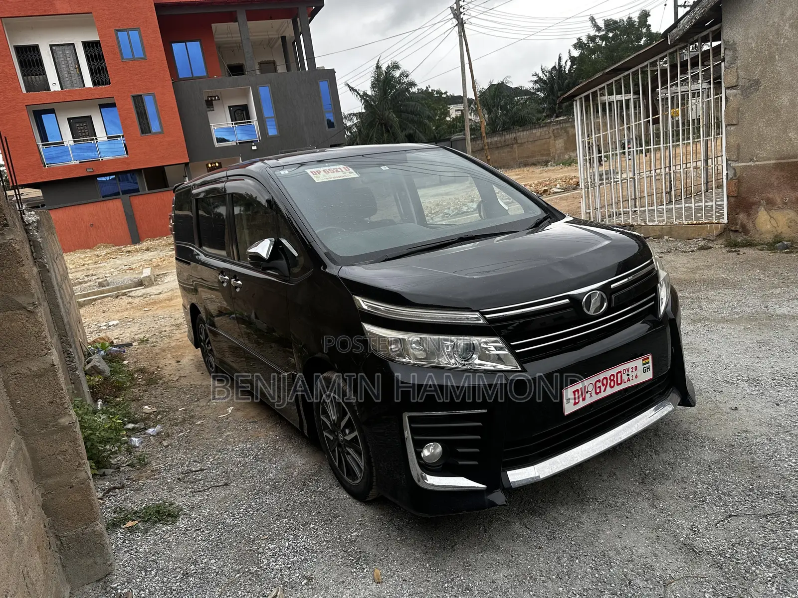Toyota Voxy 2014 Black