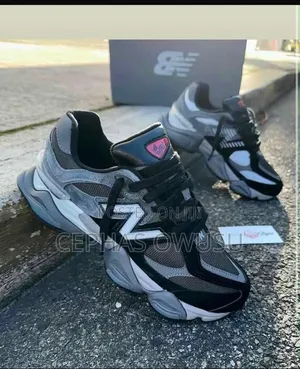 New Balance 9060 Sneakers