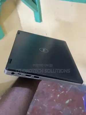Laptop Dell Latitude 5300 2-in-1 16GB Intel Core i7 SSD 256GB