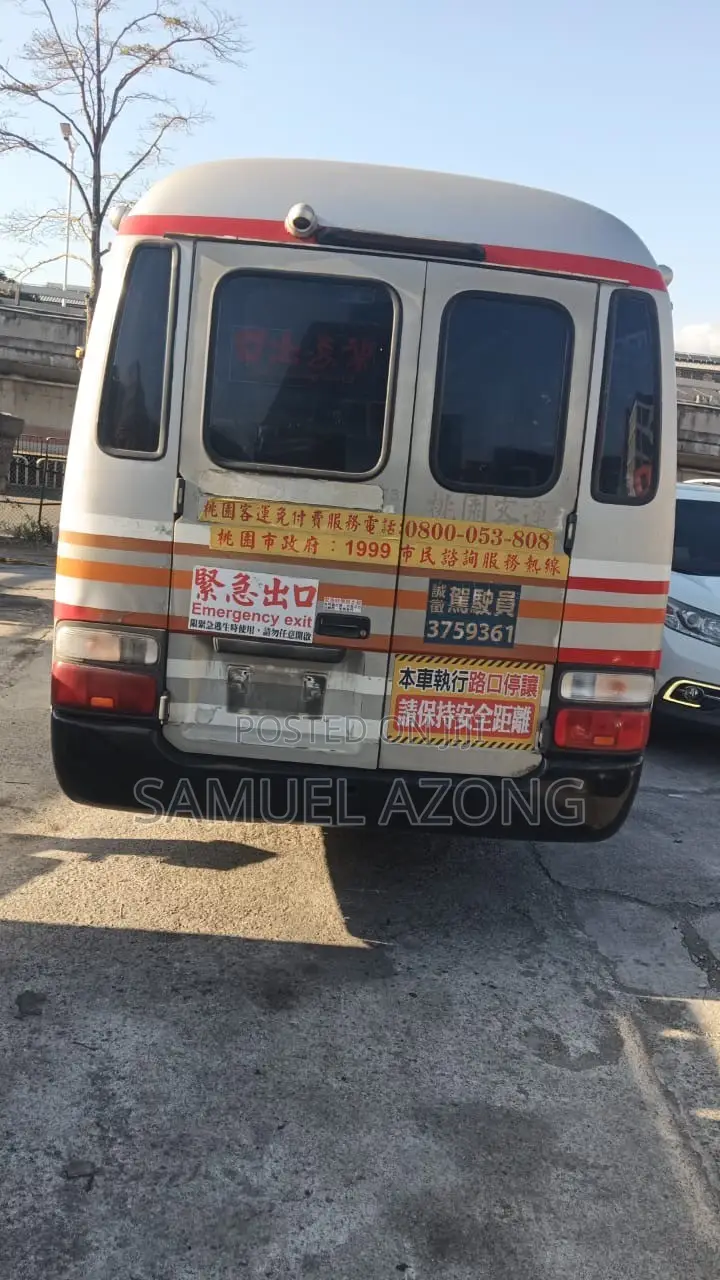 Toyota Coaster 2012 Silver