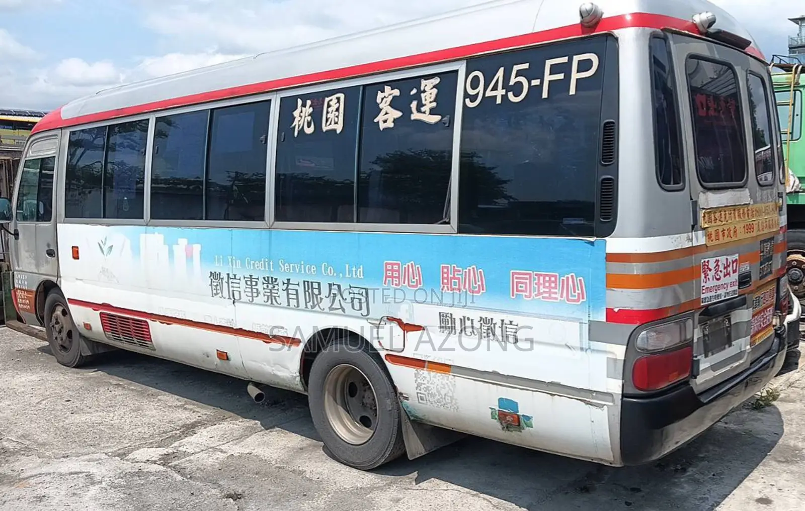 Toyota Coaster 2012 Silver