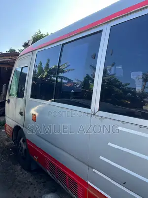 Toyota Coaster 2012 Silver