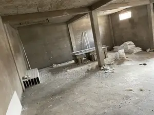 Mini Warehouse for Rent Near Adum