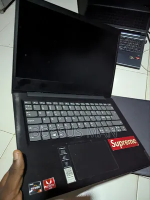 Laptop Lenovo 4GB AMD Ryzen 3 SSD 128GB