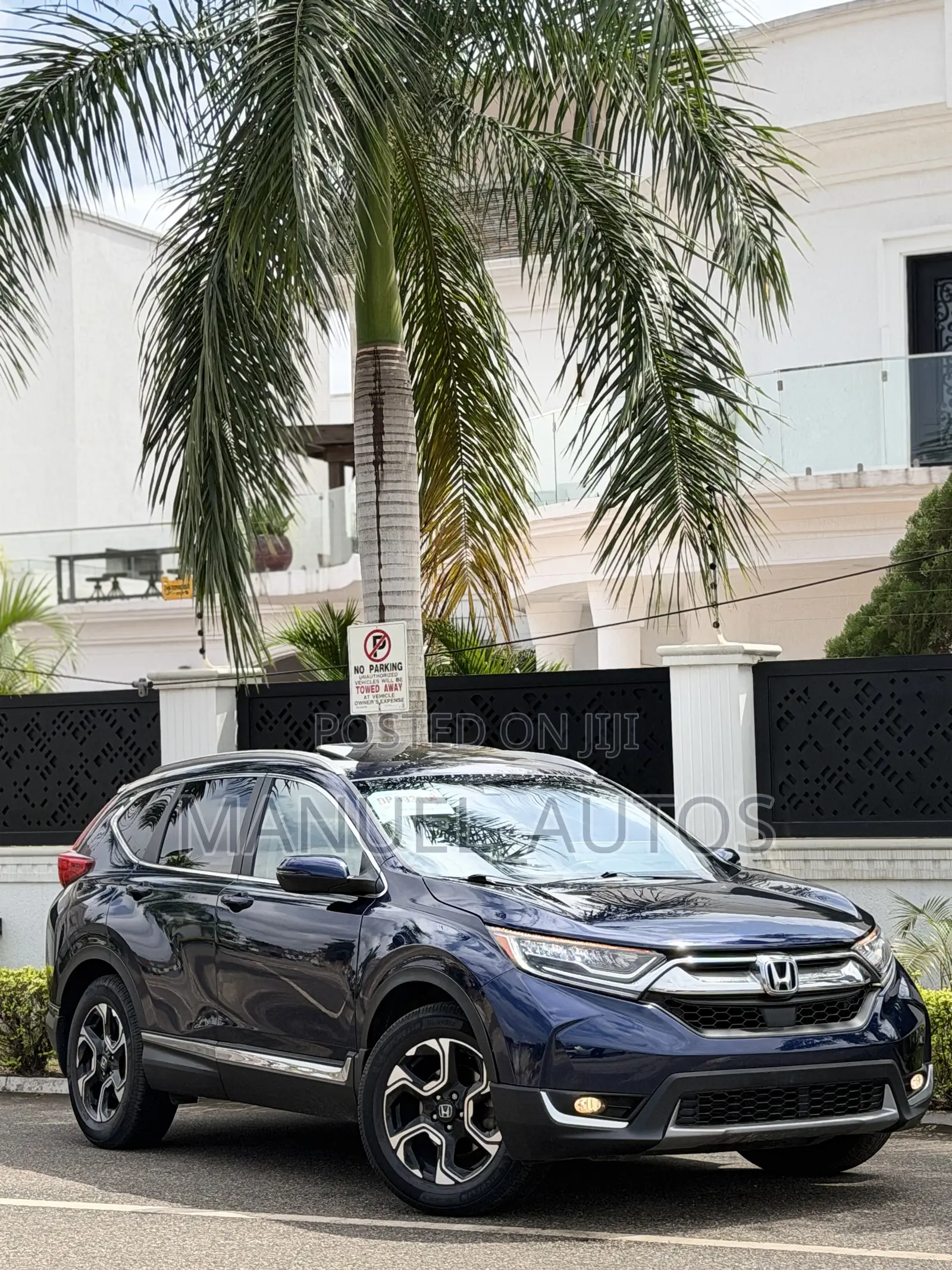 Honda CR-V Touring AWD 2018 Blue