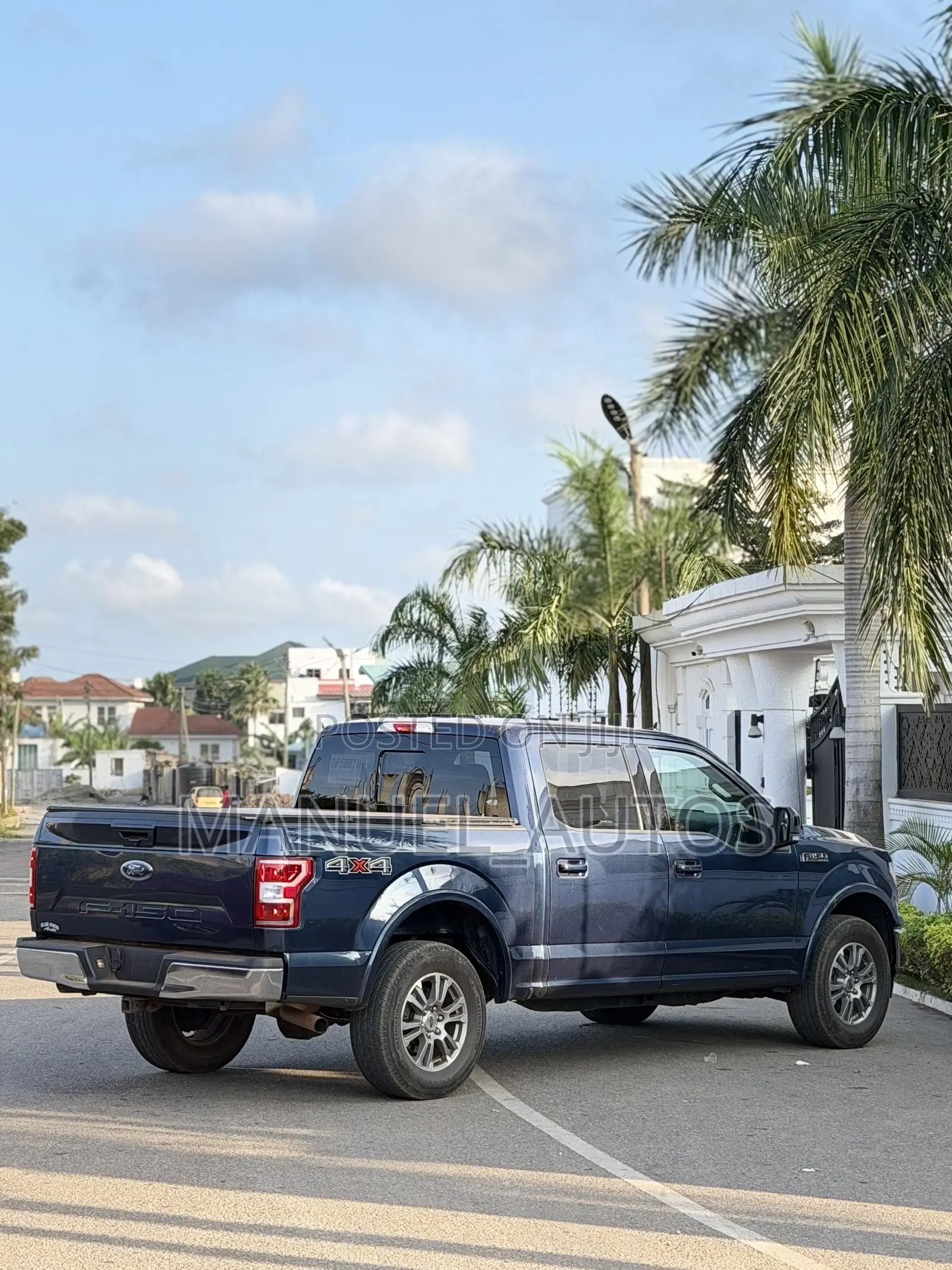 Ford F-150 2018 Blue