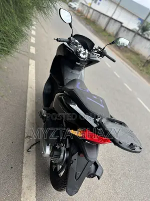 Honda 2020 Black