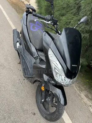 Honda 2020 Black