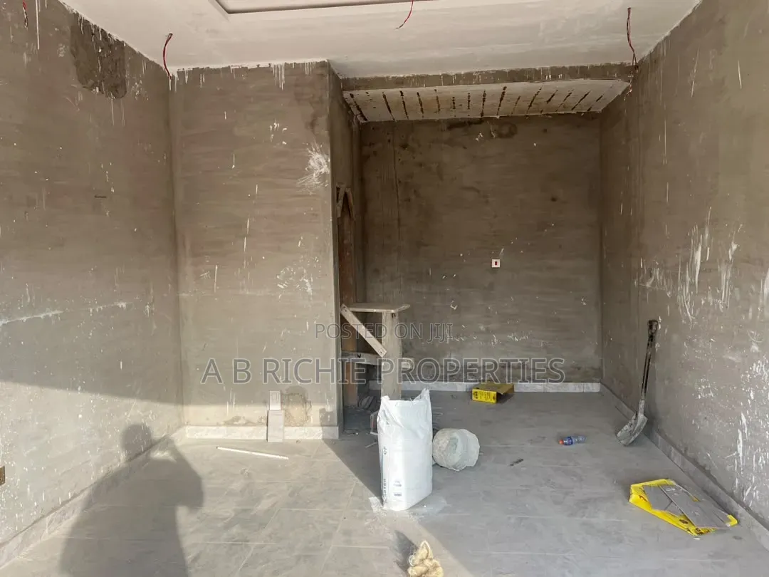Shop for Rent at Tse-Addo