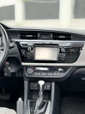 Toyota Corolla LE Premium 4dr Sedan (1.8L 4cyl CVT) 2016 Gray