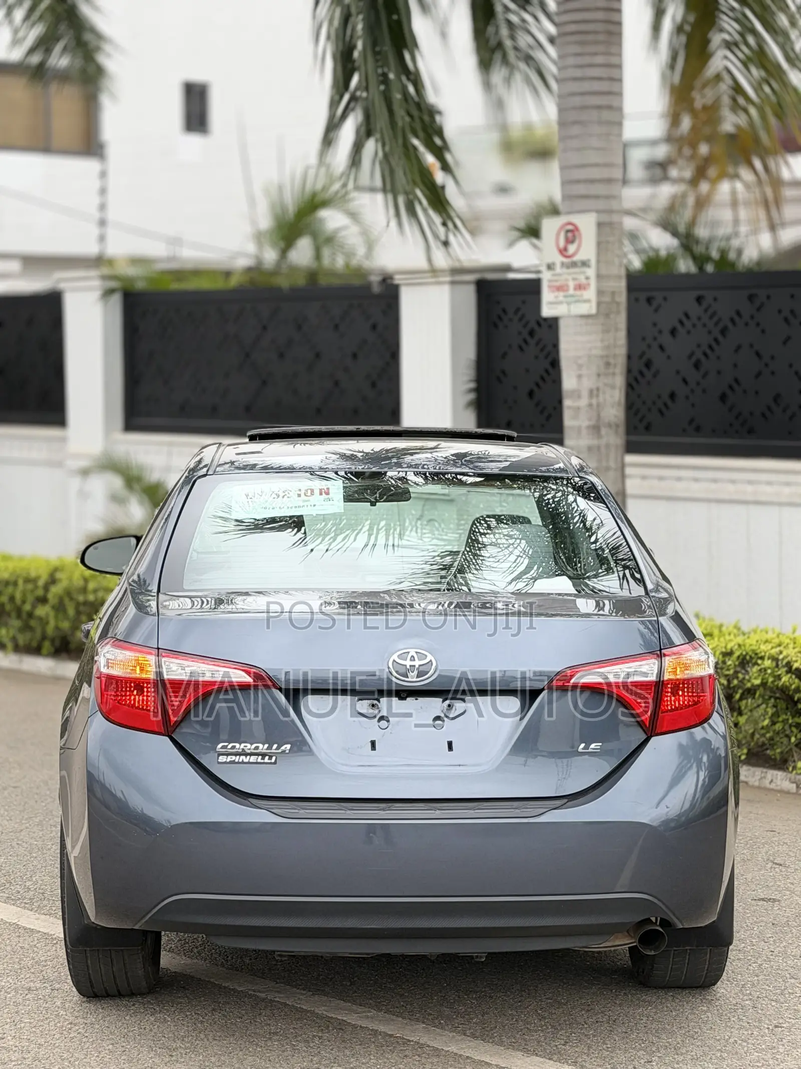 Toyota Corolla LE Premium 4dr Sedan (1.8L 4cyl CVT) 2016 Gray