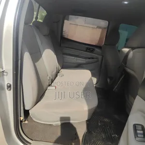 Toyota Tacoma 2012 Gray