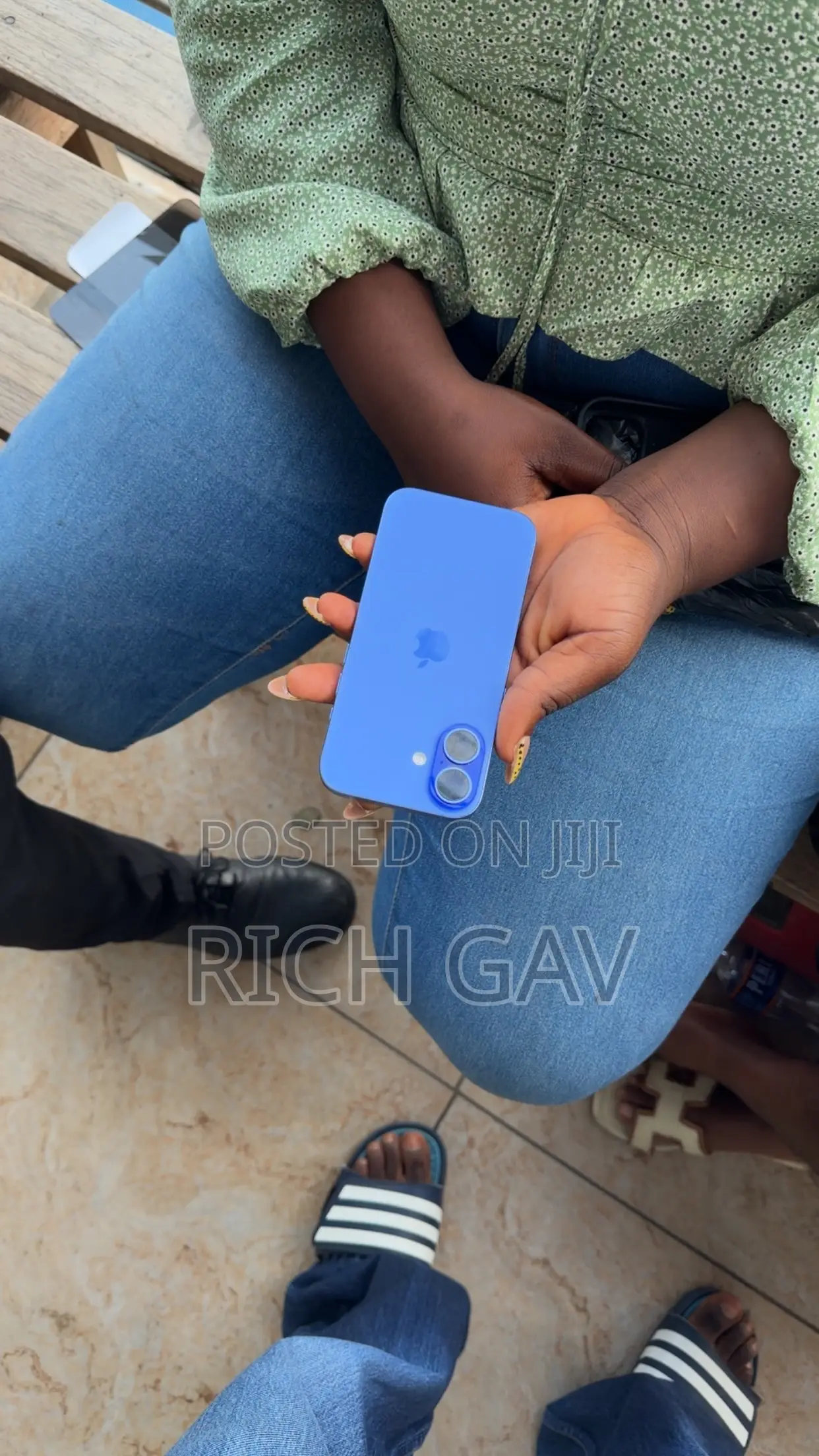 Apple iPhone 16 Plus 128 GB Blue
