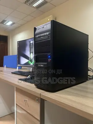 Desktop Computer Asus 16GB HDD+SSD 500GB