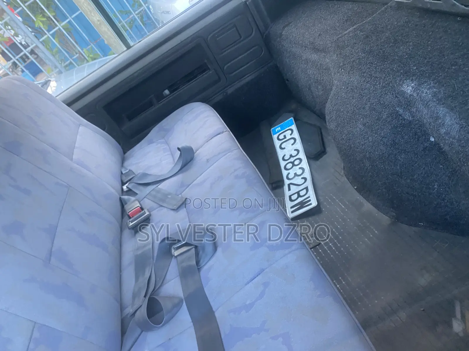 Hyundai H-100 2004 White