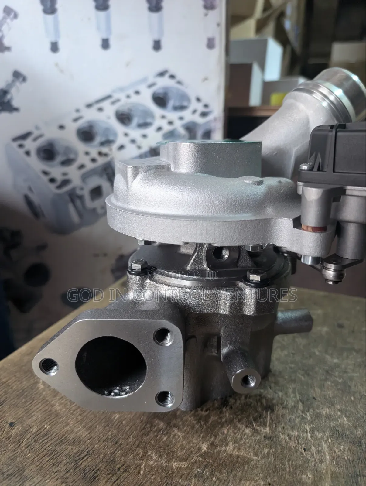 Grand Starex Turbo Charger