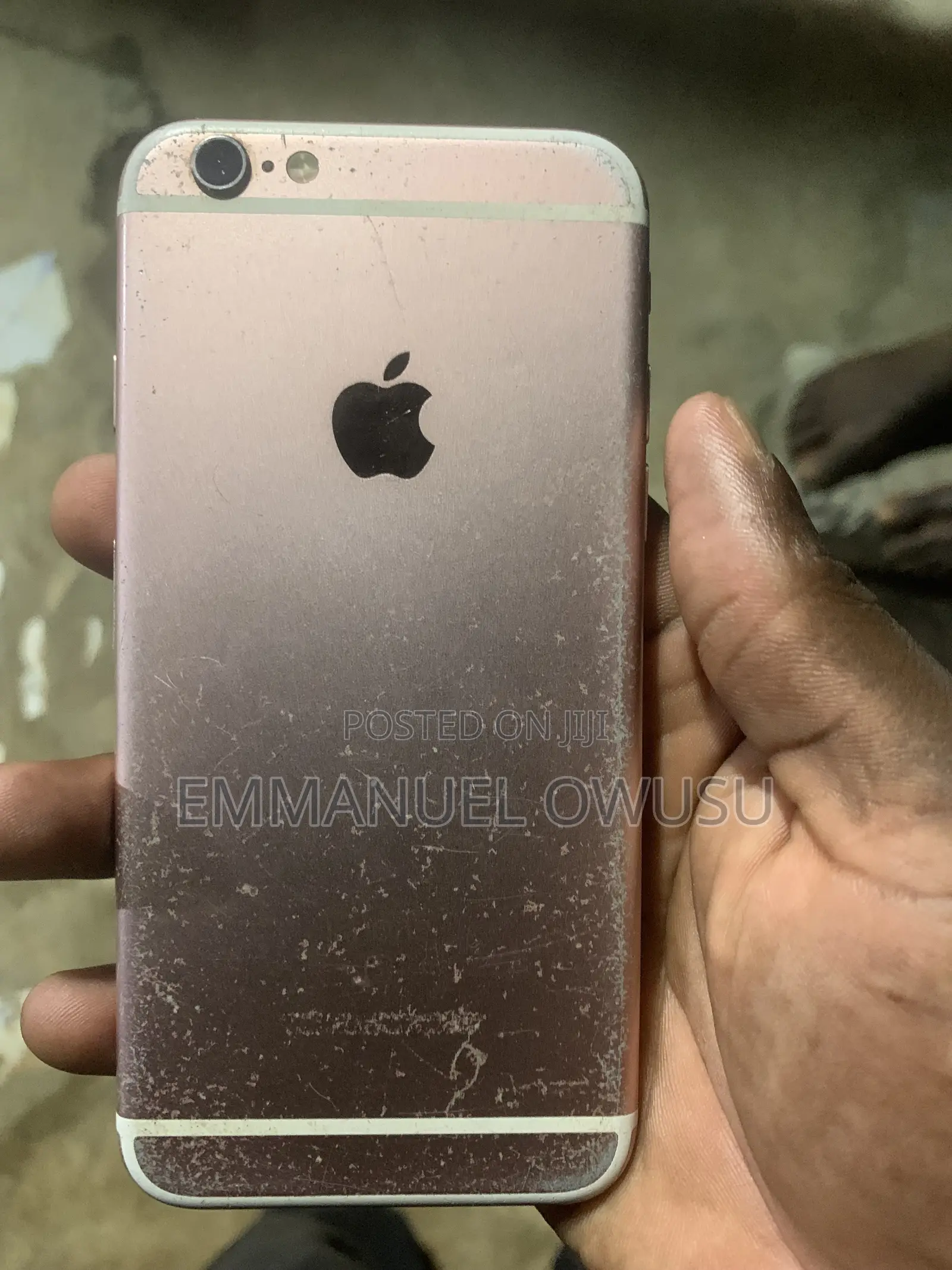 Apple iPhone 6s 64 GB Rose Gold