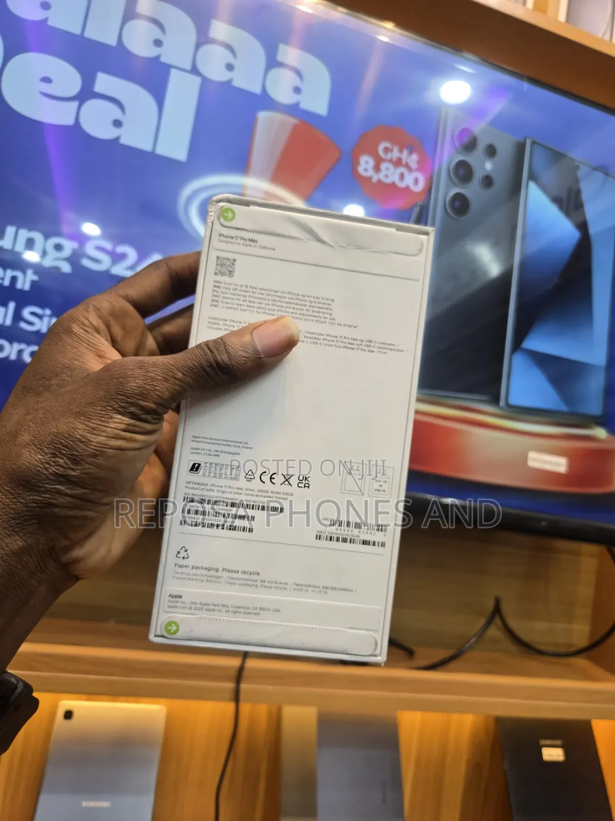New Apple iPhone 17 Pro Max 256 GB Silver