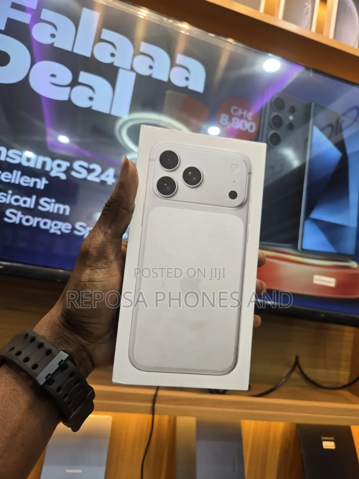 New Apple iPhone 17 Pro Max 256 GB Silver
