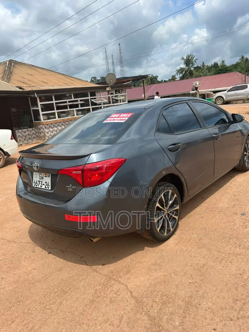Toyota Corolla SE (1.8L 4cyl 2A) 2018 Gray