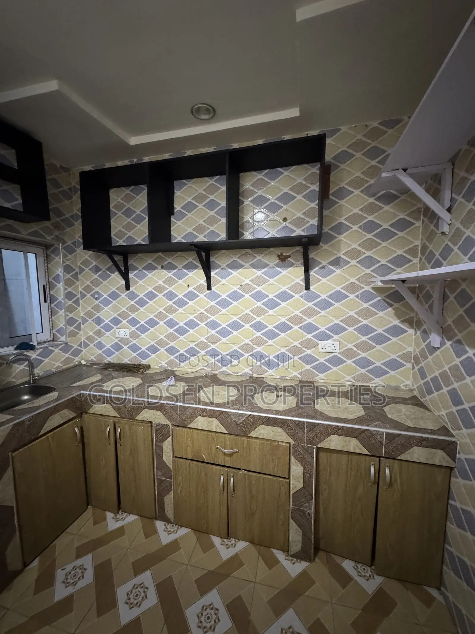 2bdrm Apartment in Sowutwuom for rent