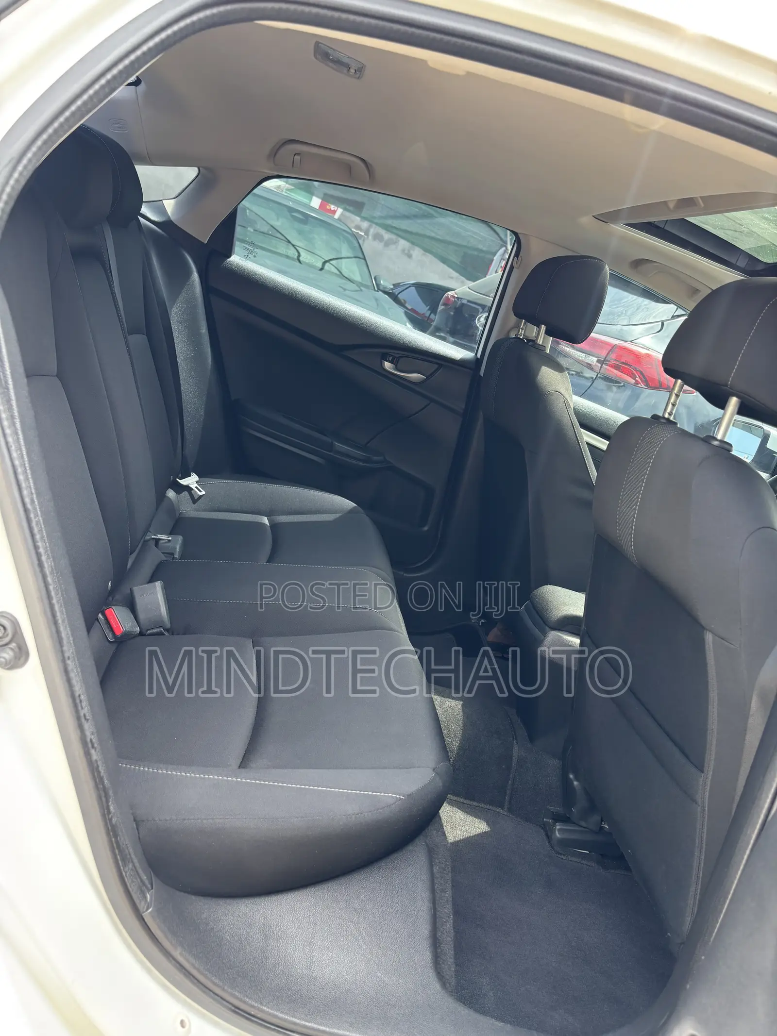 Honda Civic EX 4dr Sedan (1.5L 4cyl) 2016 White