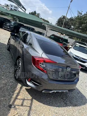 Honda Civic EX-L 2dr Coupe (1.5L 4cyl) 2017 Gray