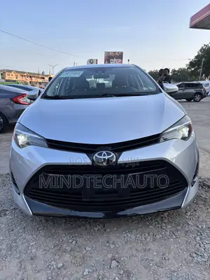 Toyota Corolla LE Eco (1.8L 4cyl 2A) 2018 Silver