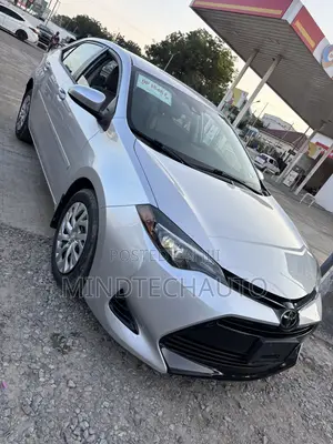 Toyota Corolla LE Eco (1.8L 4cyl 2A) 2018 Silver