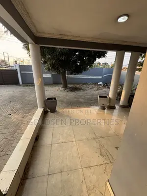 7bdrm House in Neoplan for rent