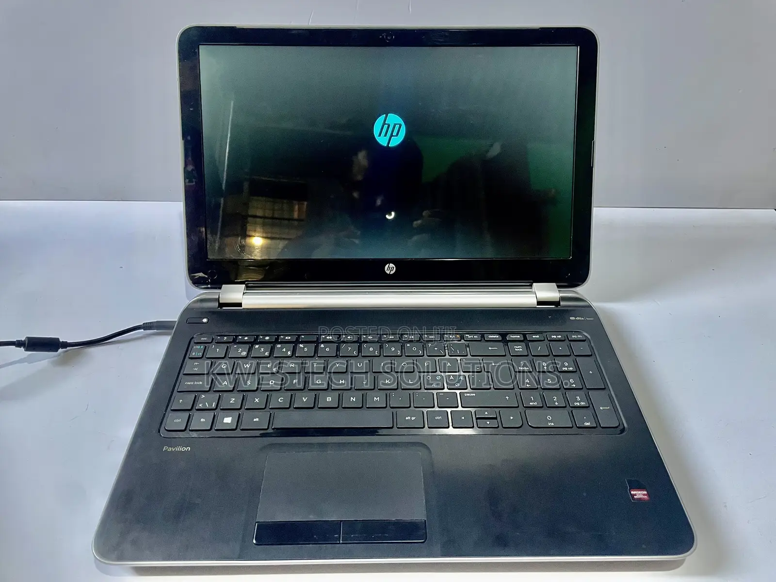 Laptop HP Pavilion 15 8GB AMD A10 HDD 750GB