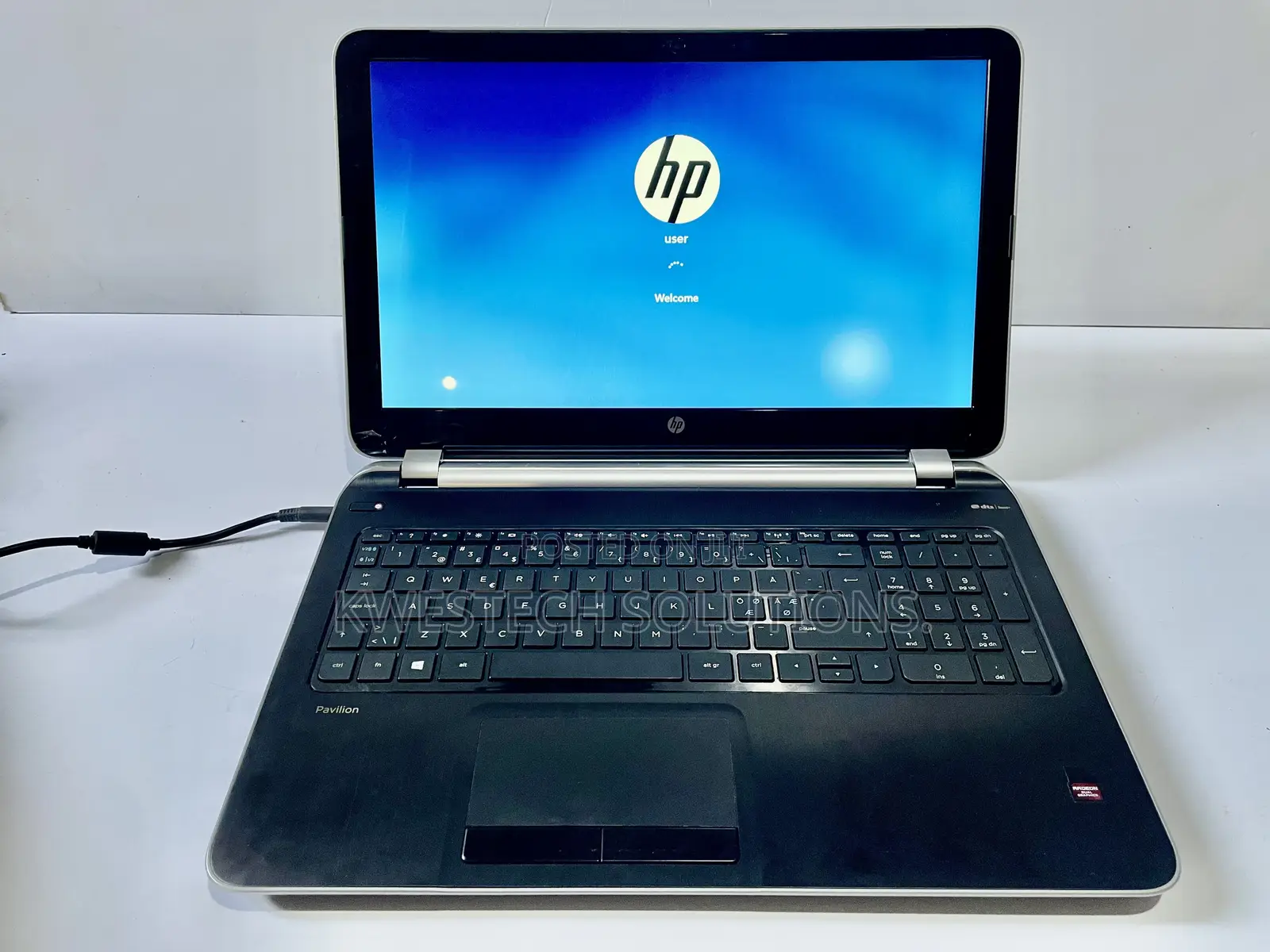 Laptop HP Pavilion 15 8GB AMD A10 HDD 750GB