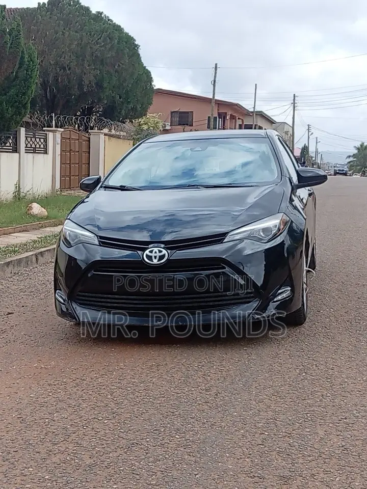 Toyota Corolla 2017 Black