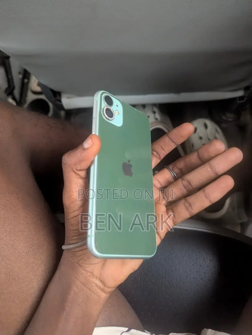 Apple iPhone 11 64 GB Green