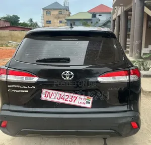 Toyota Corolla 2022 Black