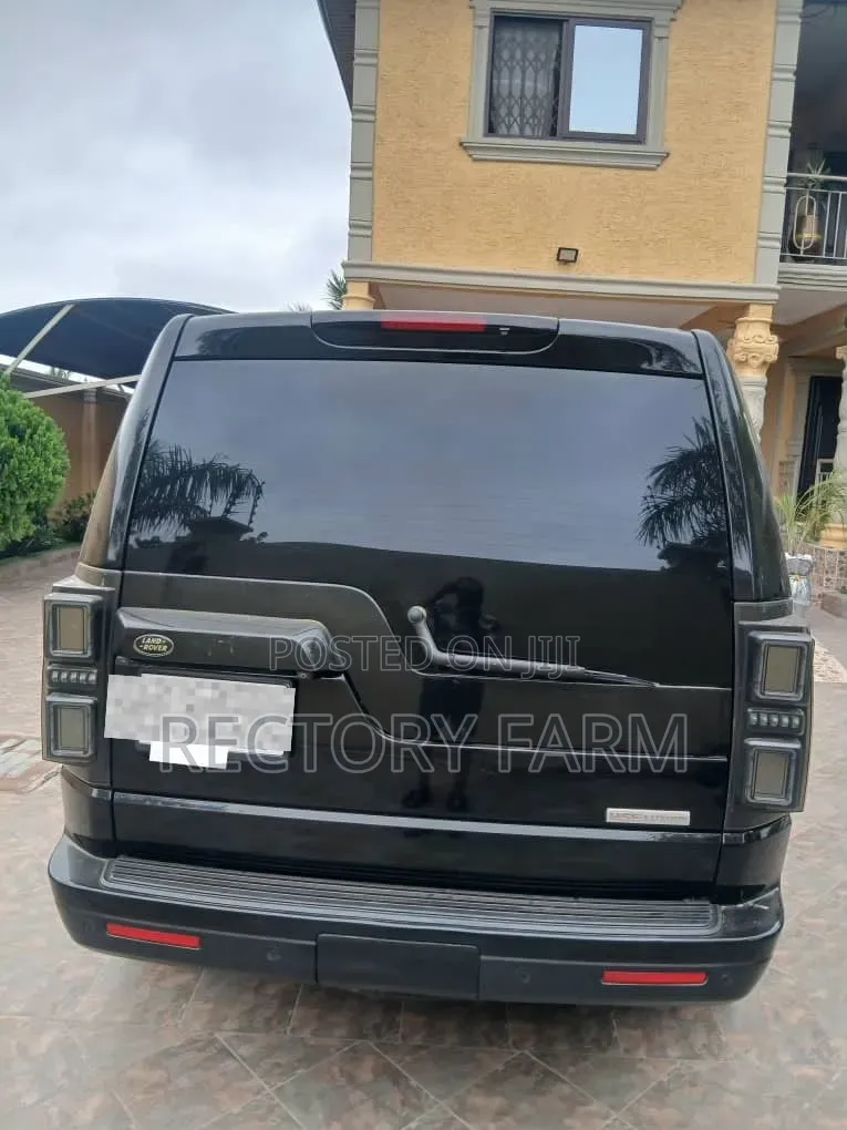 Land Rover Discovery 2016 Black