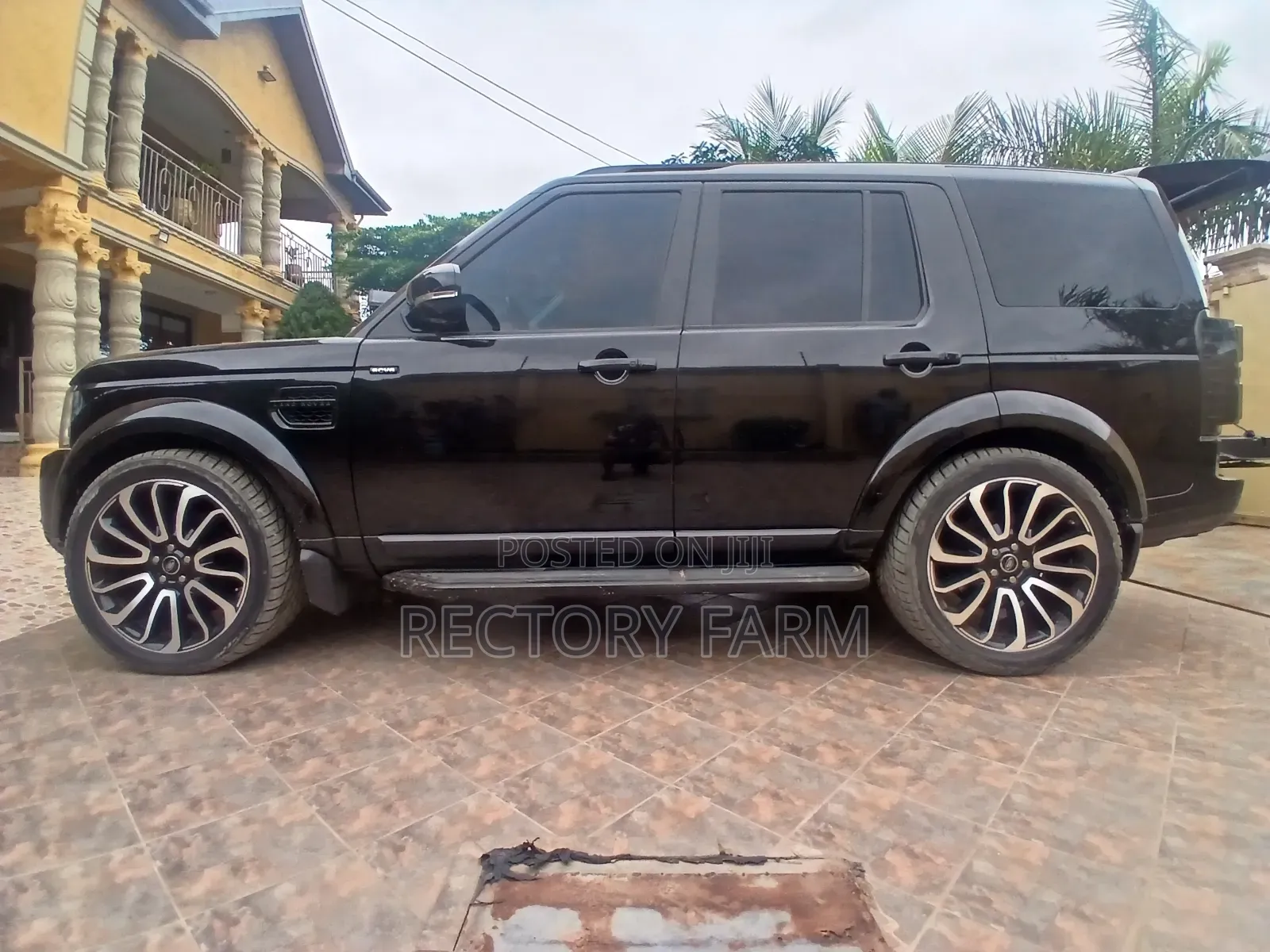 Land Rover Discovery 2016 Black