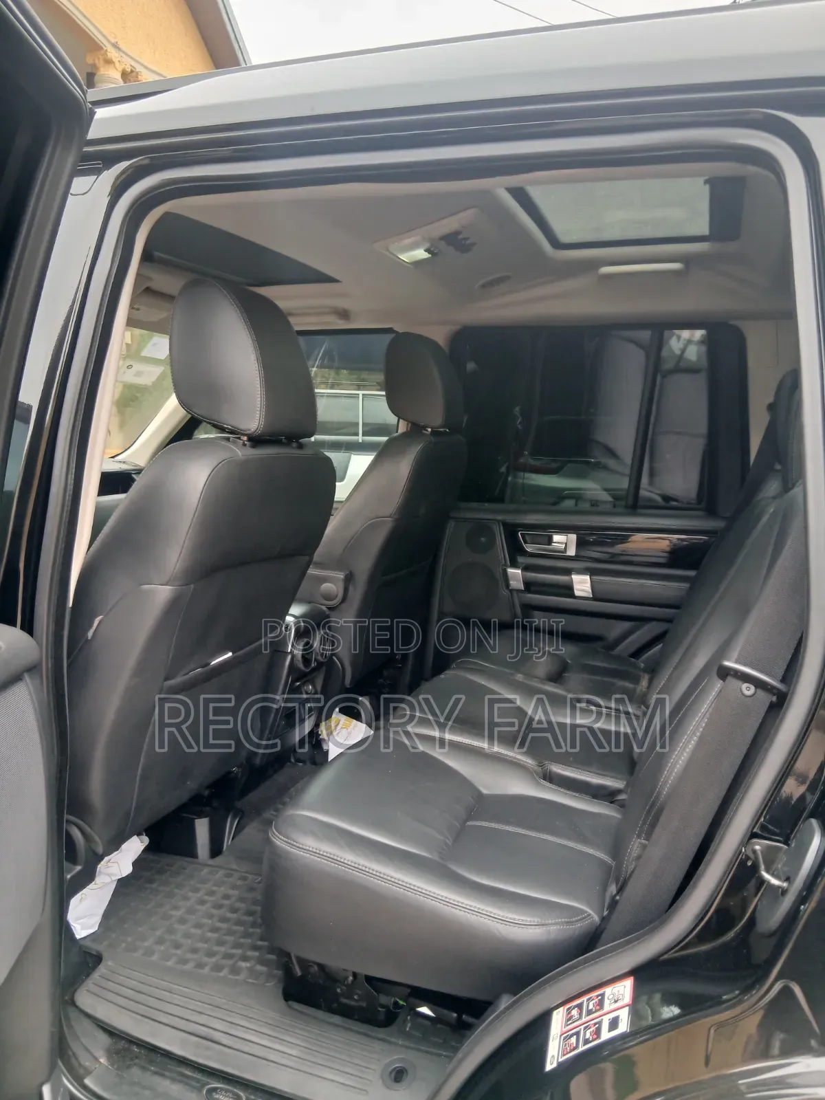 Land Rover Discovery 2016 Black