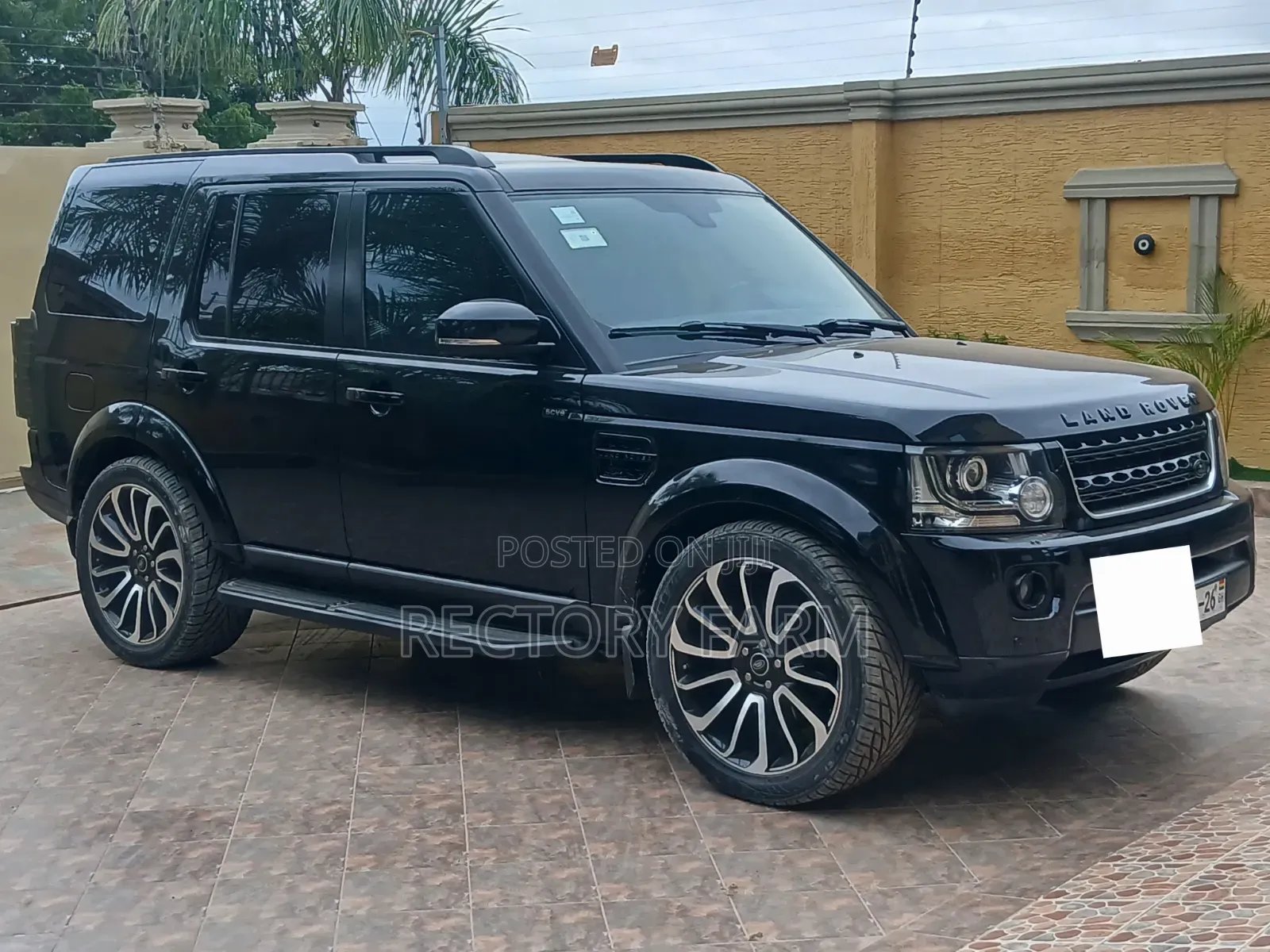 Land Rover Discovery 2016 Black